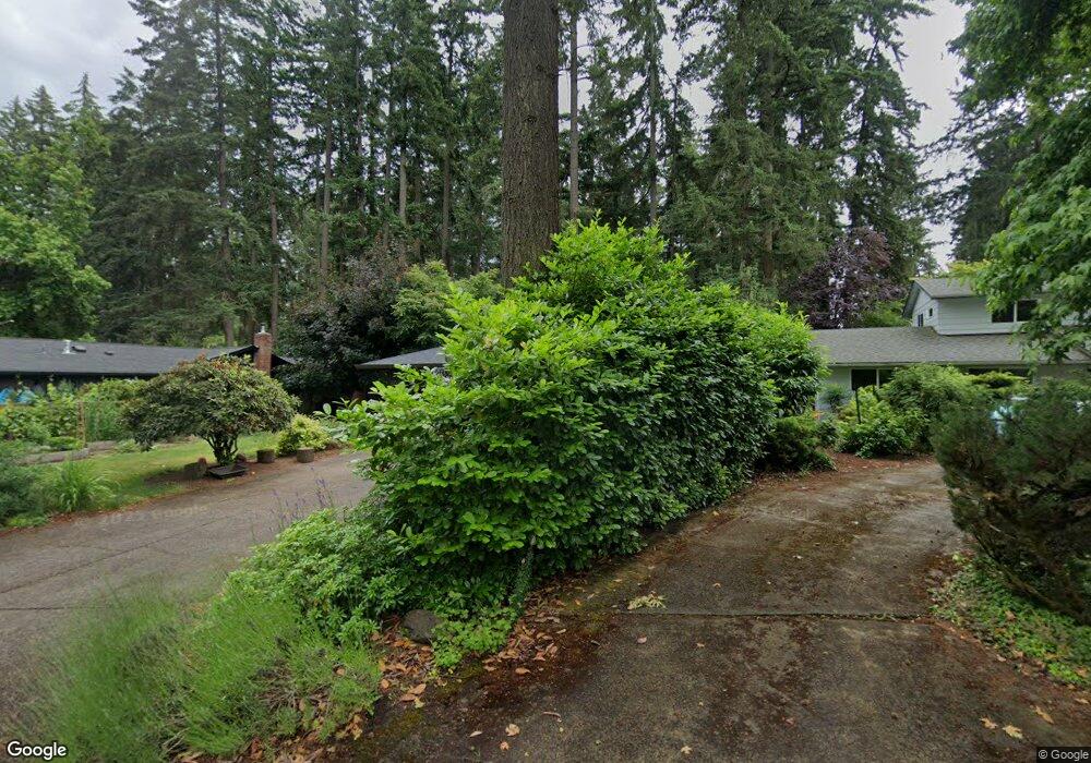 5010 Oakridge Rd, Lake Oswego, OR 97035 - photo 1