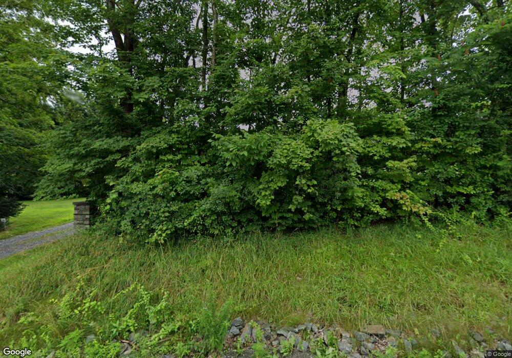 15 Canoe Brook Rd, East Dummerston, VT 05346 - photo 1