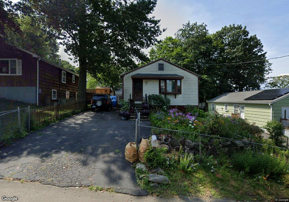 165 Cloverhill Ave, Bridgeport, CT 06606 - photo 1