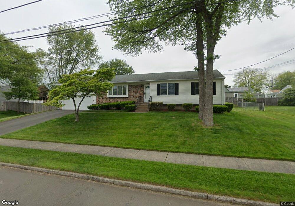 106 Honey Pot Rd, West Haven, CT 06516 - photo 1