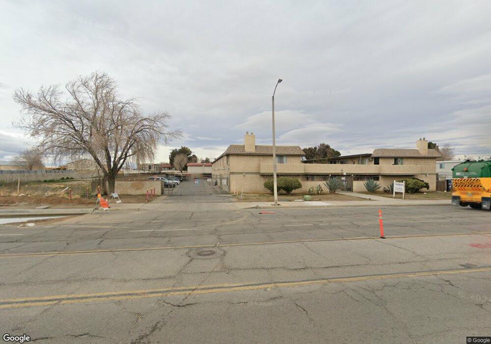 937 E Ave R, Palmdale, CA 93550 - photo 1