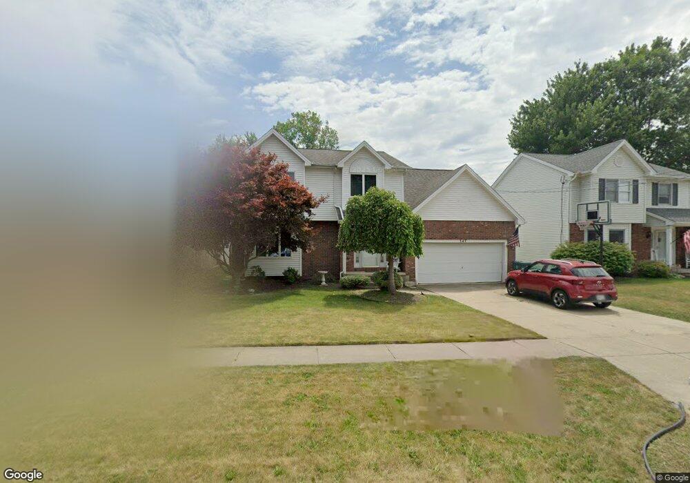 347 Wurlitzer Dr, North Tonawanda, NY 14120 - photo 1