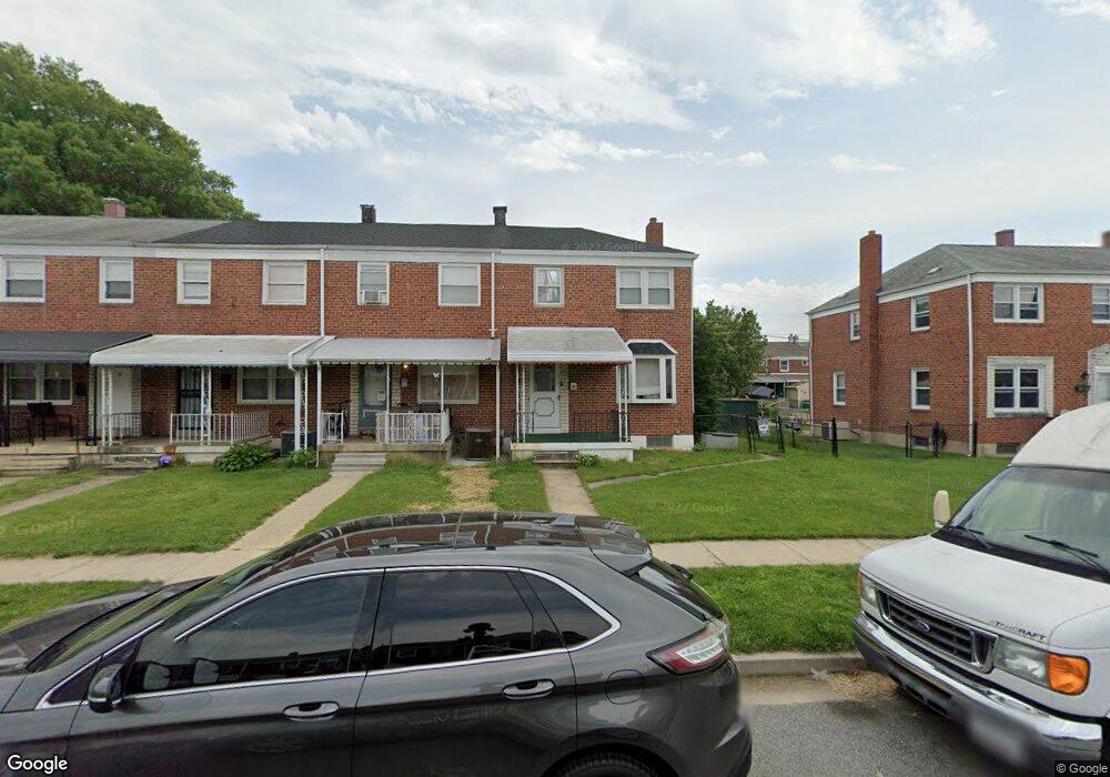 2132 Graythorn Rd, Middle River, MD 21220 - photo 1