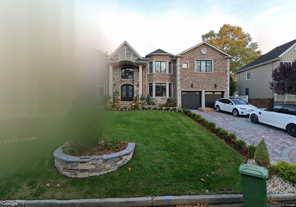 270 Buttonwood Dr, Paramus, NJ 07652 - photo 1