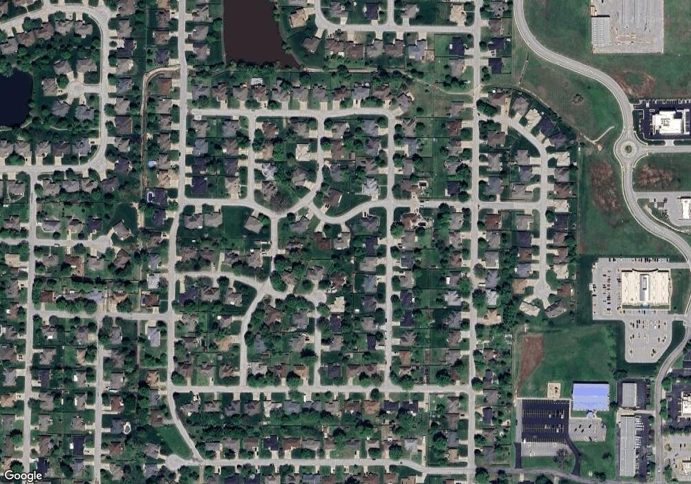 706 W Honeysuckle Ln, Nixa, MO 65714 - photo 1