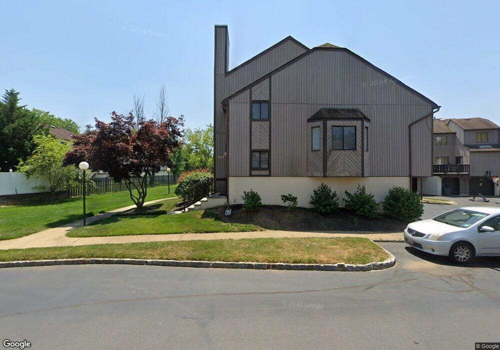 131 Goldmine Ln unit 1, Old Bridge, NJ 08857 - photo 1