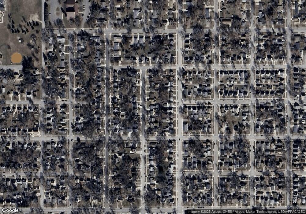 1108 9th St NW, Austin, MN 55912 - photo 1