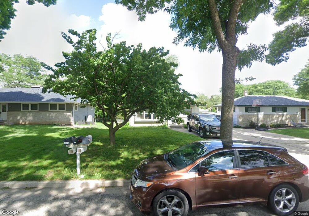 2218 N 117th St, Milwaukee, WI 53226 - photo 1