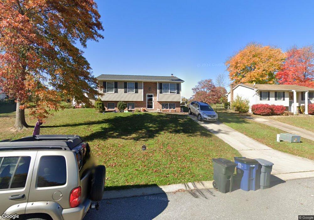 7066 Saddle Dr, Sykesville, MD 21784 - photo 1