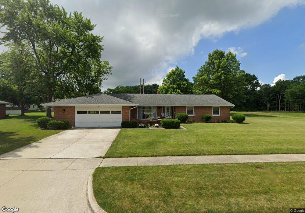 675 Hillcrest Dr, Saint Marys, OH 45885 - photo 1