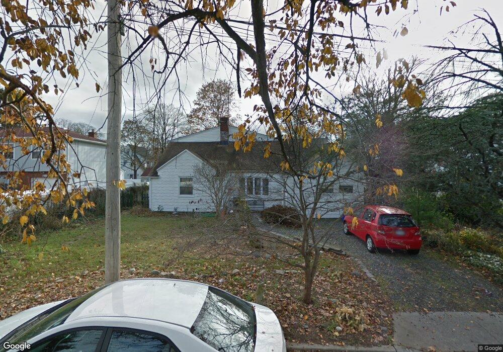 698 Themar Ct, Baldwin, NY 11510 - photo 1