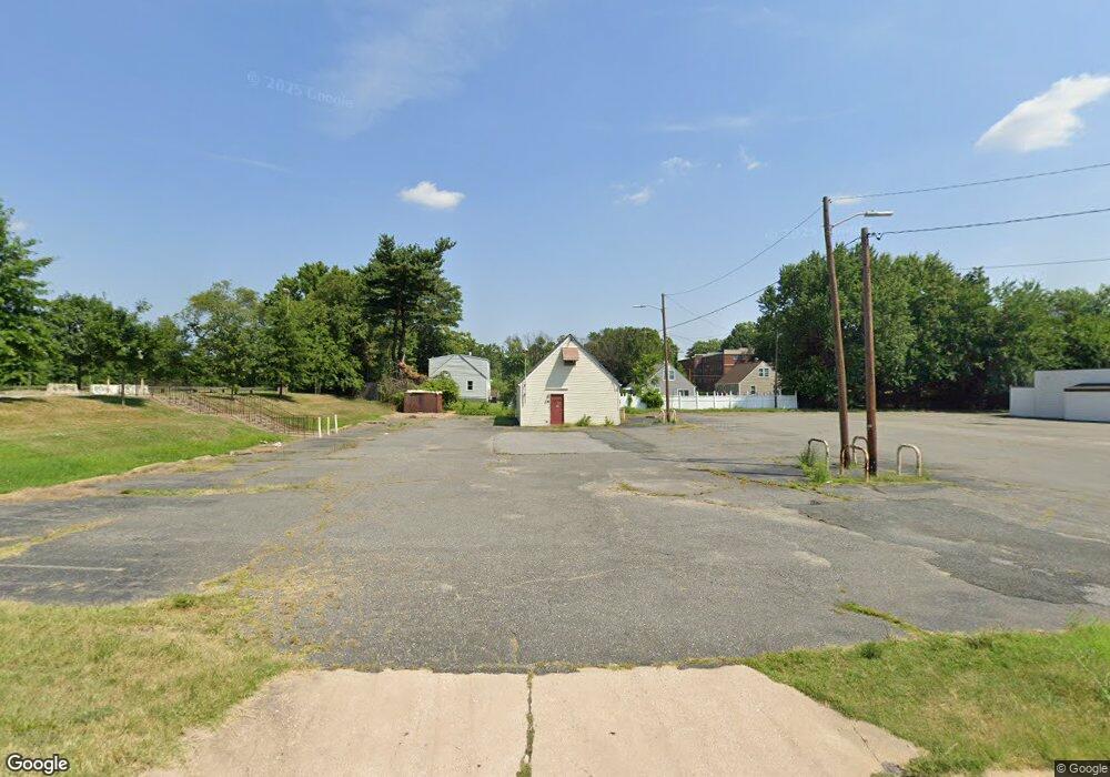 6616 Pine Ave, Dundalk, MD 21222 - photo 1