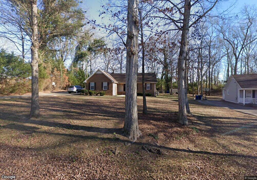 1021 Lois Ln, Athens, GA 30606 - photo 1