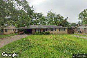 5711 Circle Dr, Alexandria, LA 71301