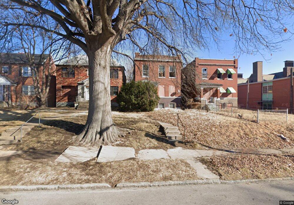 4439 San Francisco Ave, Saint Louis, MO 63115 - photo 1