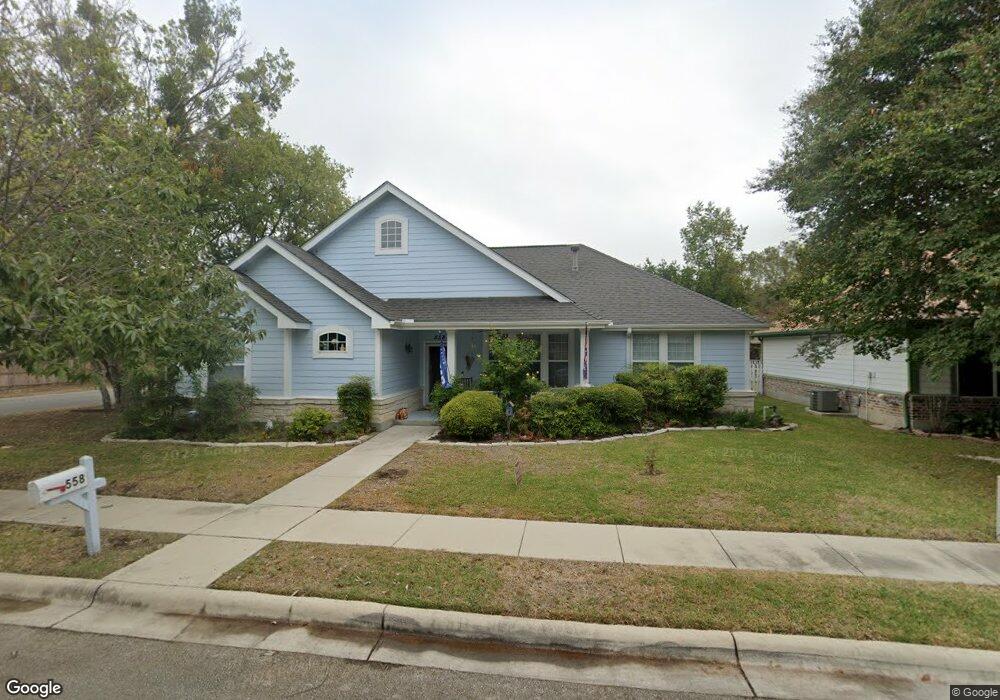 558 Lashell Ln, New Braunfels, TX 78130 - photo 1
