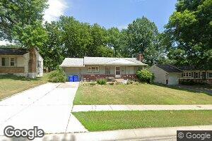 7411 Glenwood Ln, Overland Park, KS 66204