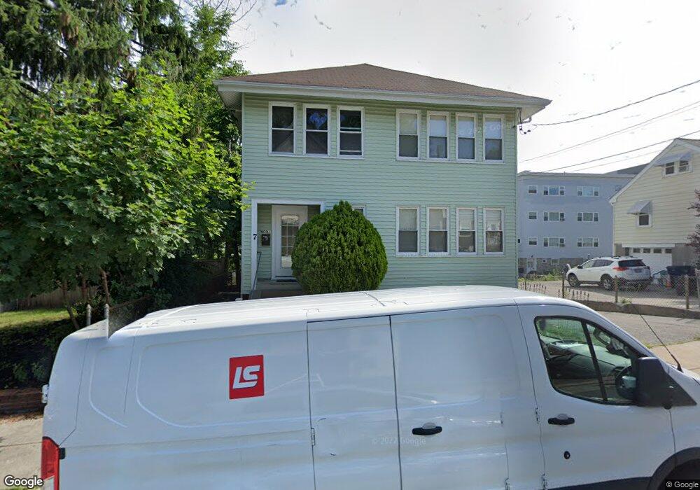 7 Mendelssohn St, Roslindale, MA 02131 - photo 1