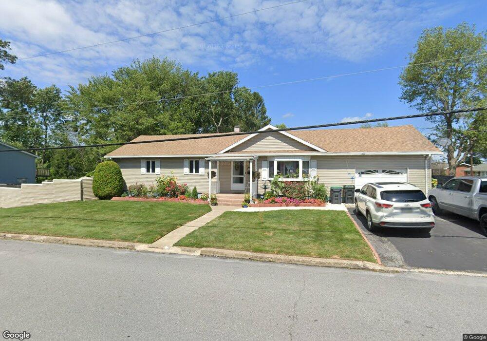 1041 W 19th St, Hazleton, PA 18202 - photo 1