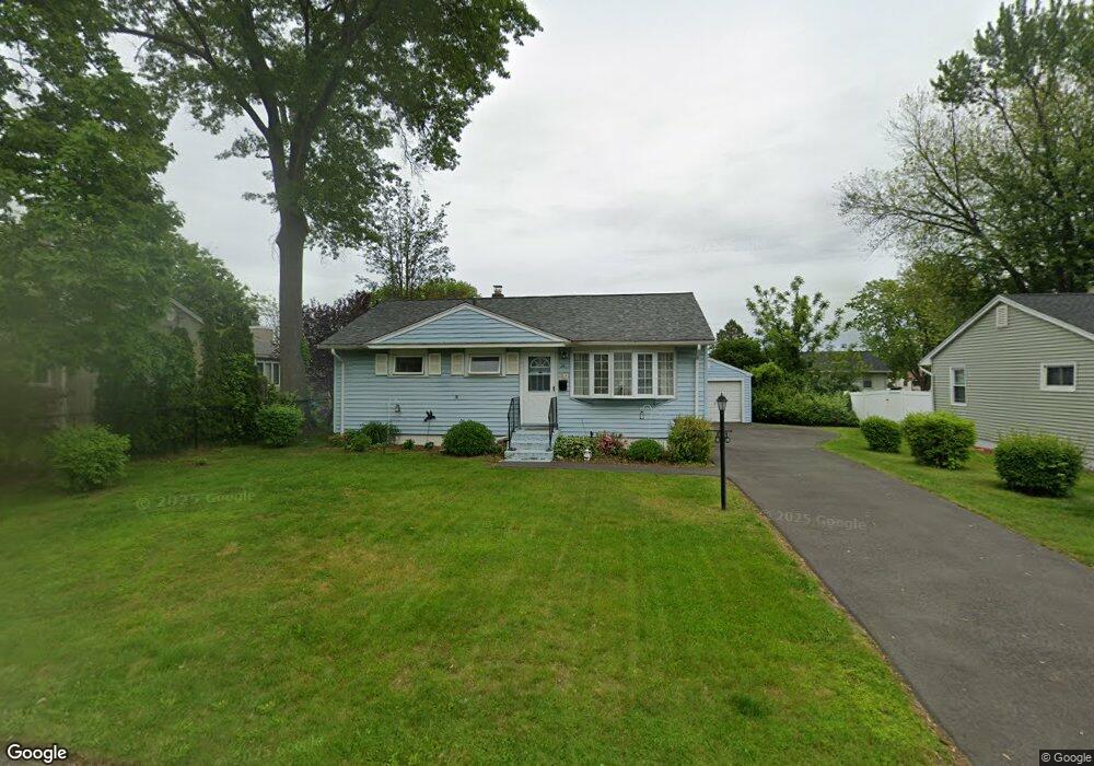 24 Compass Ln, West Haven, CT 06516 - photo 1