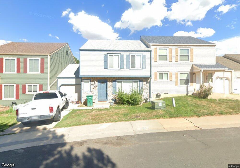 19620 E Loyola Cir, Aurora, CO 80013 - photo 1