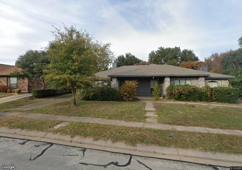 2333 Aquaduct Dr, Bedford, TX 76022 - photo 1