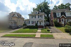 908 Linden Ave, Ridgefield, NJ 07657