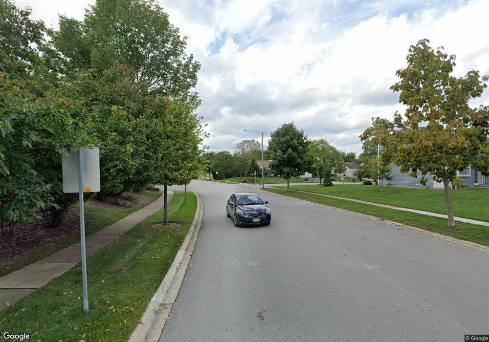 Lt2 Cumberland Pkwy, Algonquin, IL 60102 - photo 1