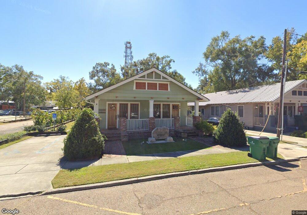 215 E Gibson St, Covington, LA 70433 - photo 1