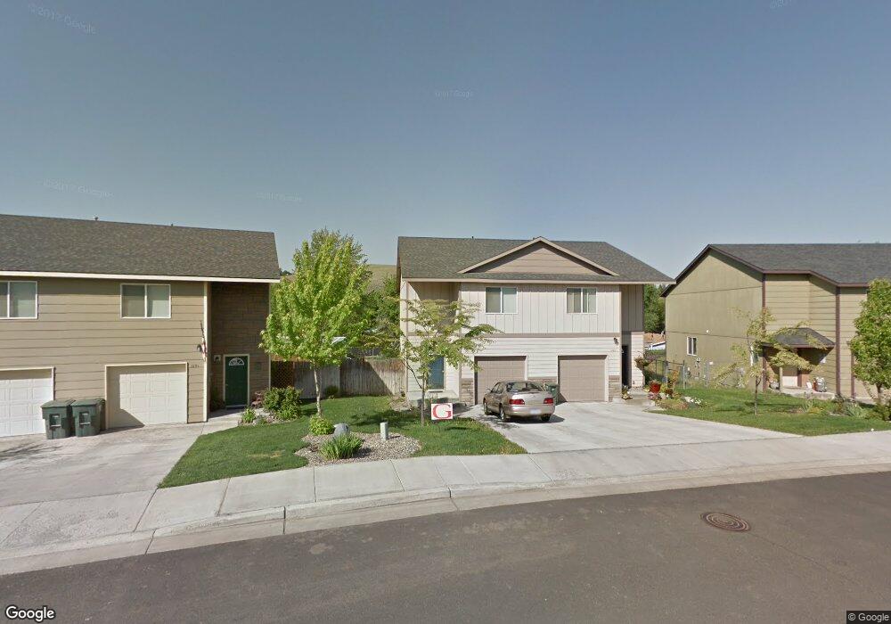 1289 SW 12th Dr, Pendleton, OR 97801 - photo 1