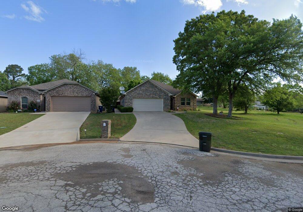 1129 Amsden Cir, Denison, TX 75020 - photo 1