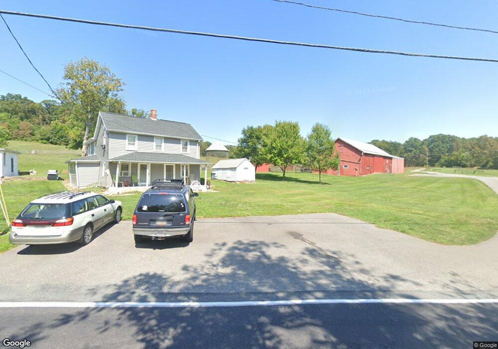 8333 Mentzer Gap Rd unit B, Waynesboro, PA 17268 - photo 1