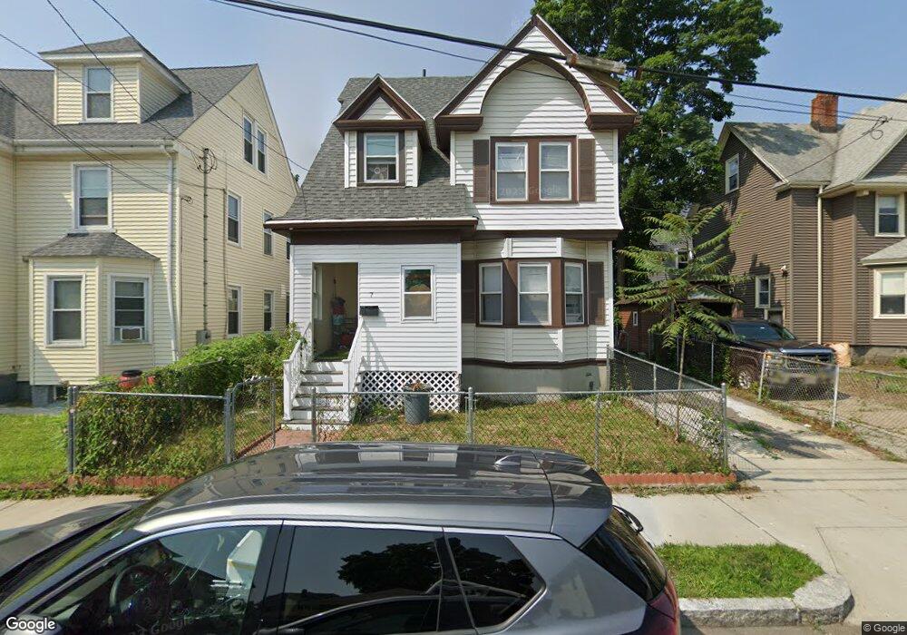 7 Flynt St, Quincy, MA 02171 - photo 1