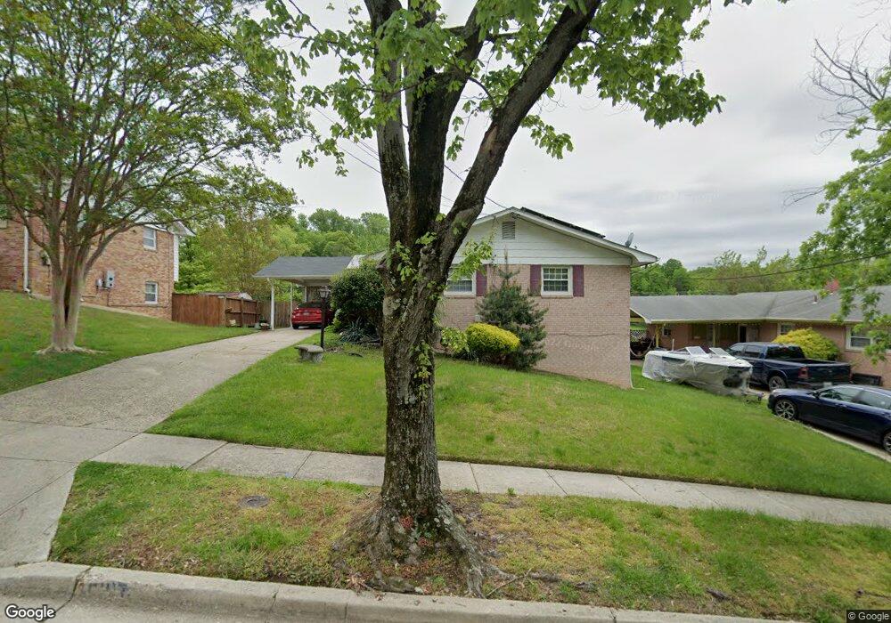 1907 Colebrooke Dr, Temple Hills, MD 20748 - photo 1