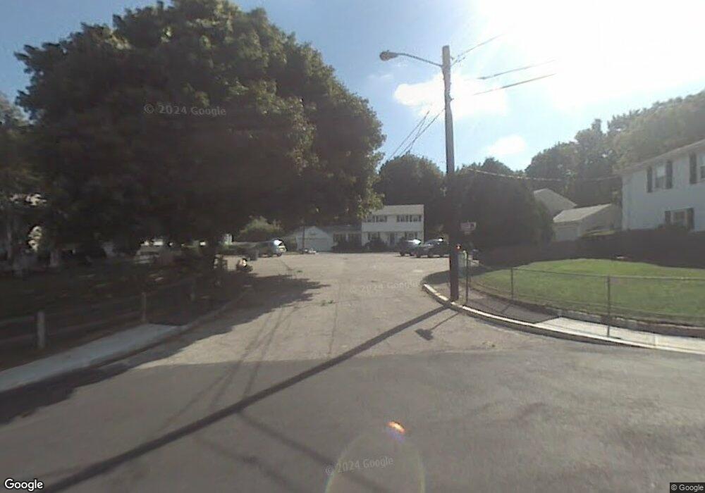 17 Duggan Ln, Milton, MA 02186 - photo 1