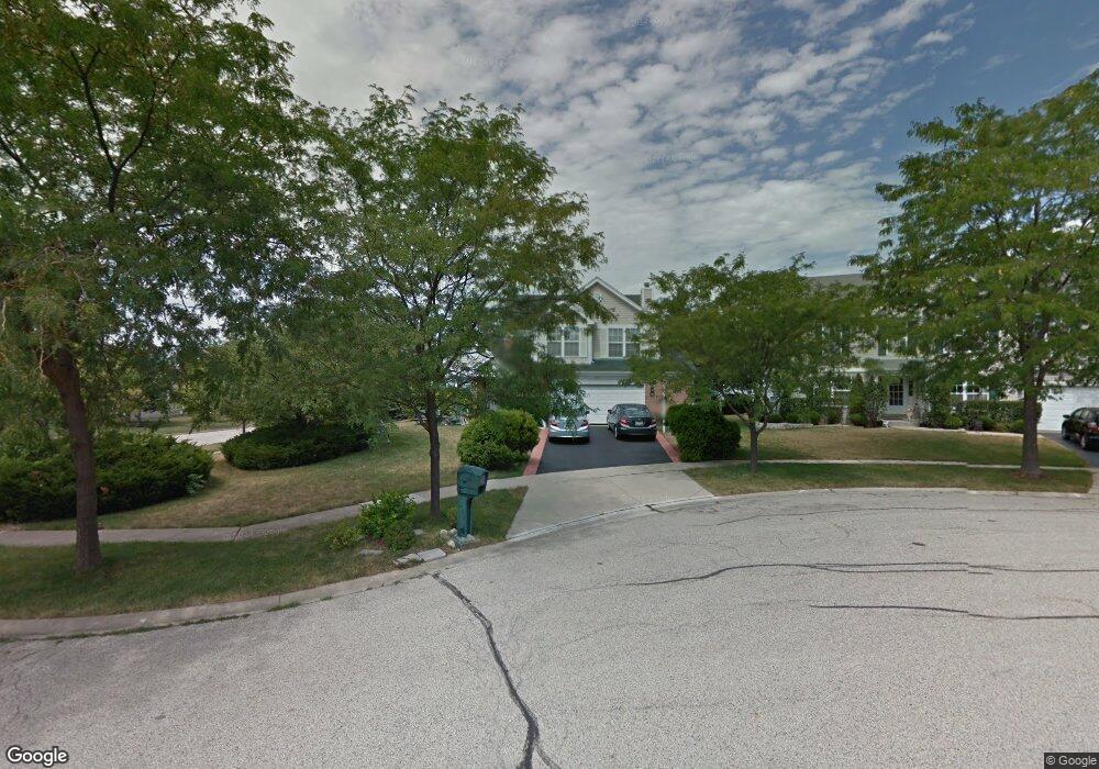 1400 Stanford Cir, Carpentersville, IL 60110 - photo 1