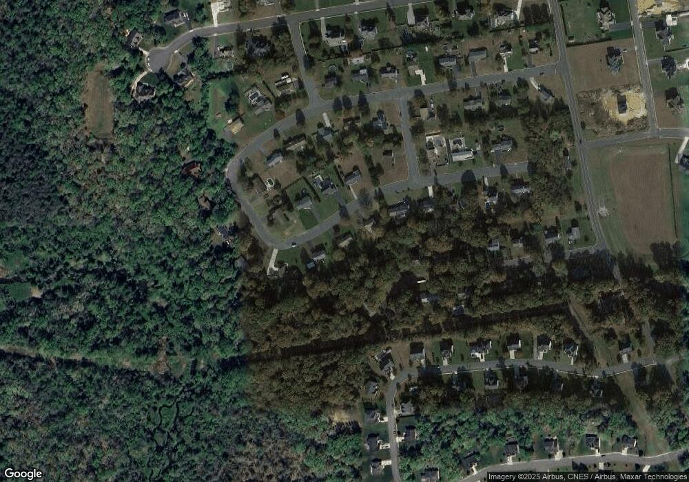 102 Sentry Dr, Bridgeton, NJ 08302 - photo 1