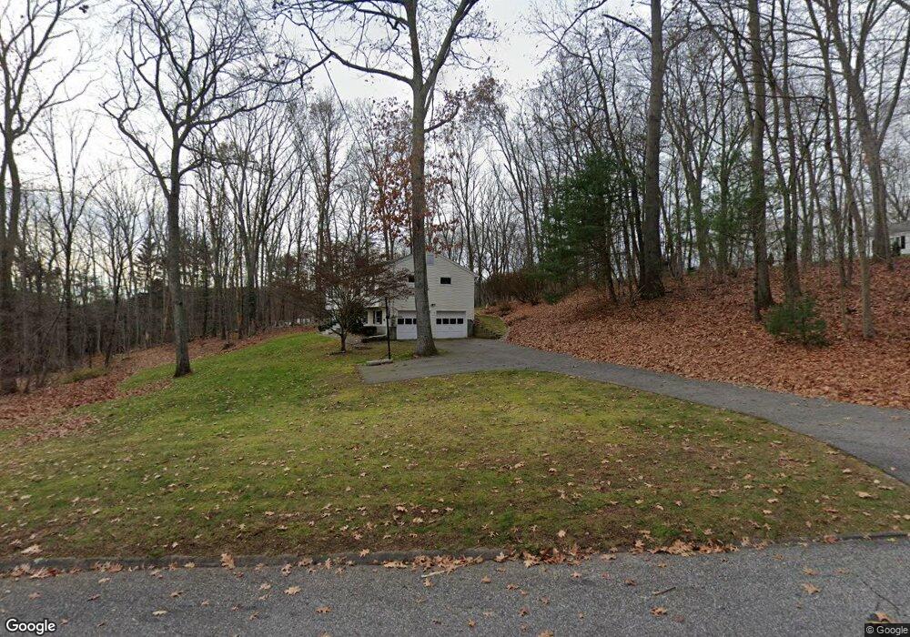 138 Barnsbee Ln, Coventry, CT 06238 - photo 1