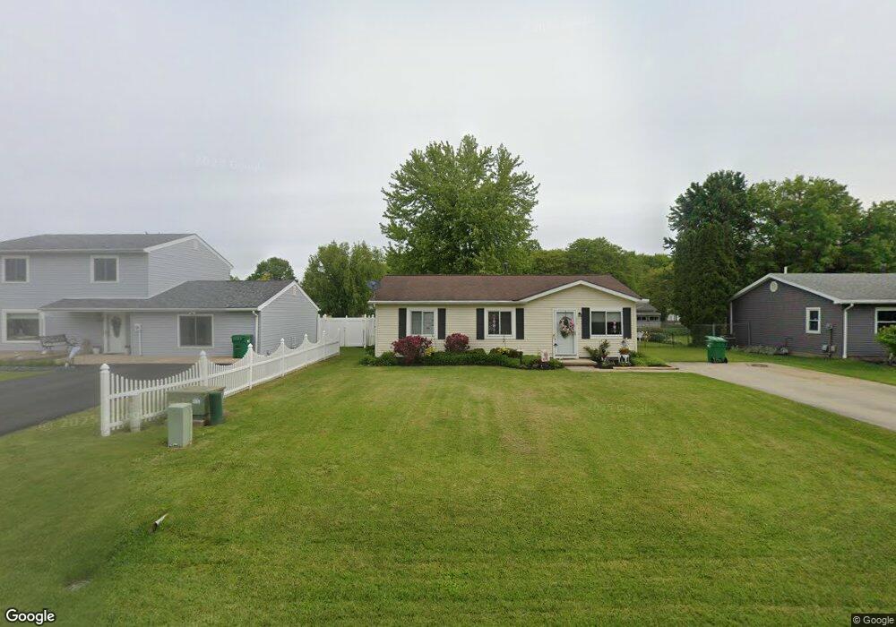 233 Linden St, Jefferson, OH 44047 - photo 1