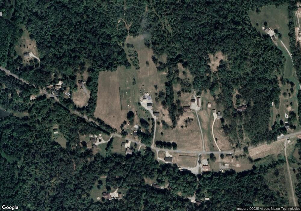 285 Roupe Rd, Eighty Four, PA 15330 - photo 1