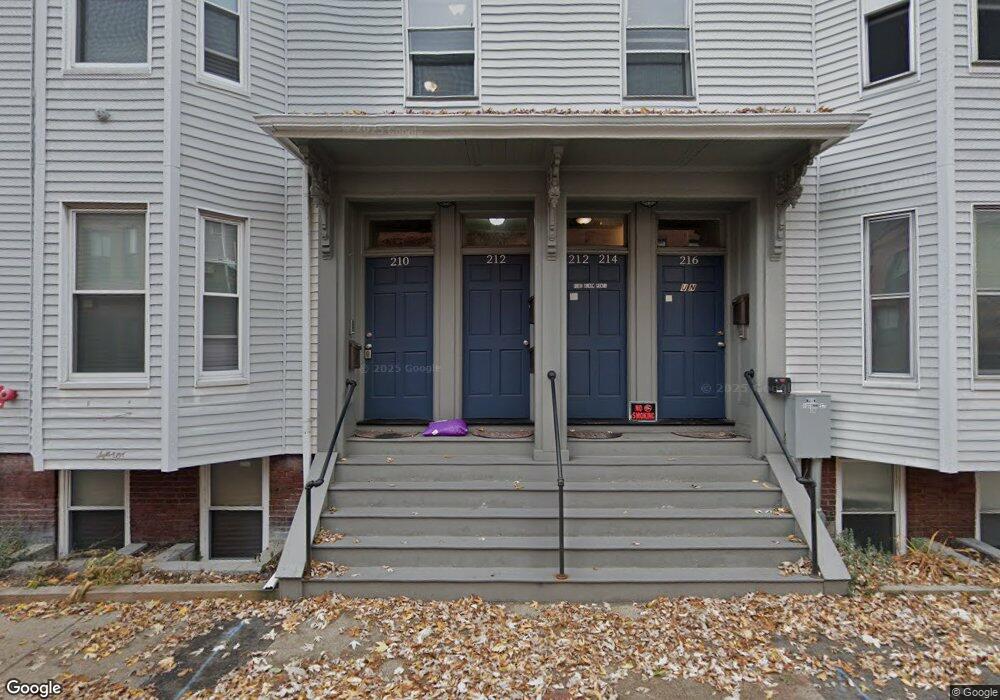 212 Green St unit 1, Cambridge, MA 02139 - photo 1