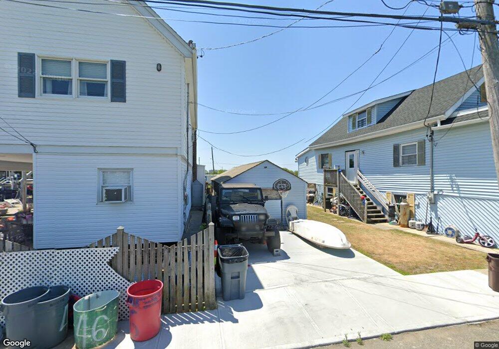 50 W 18th Rd, Broad Channel, NY 11693 - photo 1