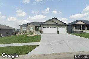 1612 W Bennett Dr, Brandon, SD 57005