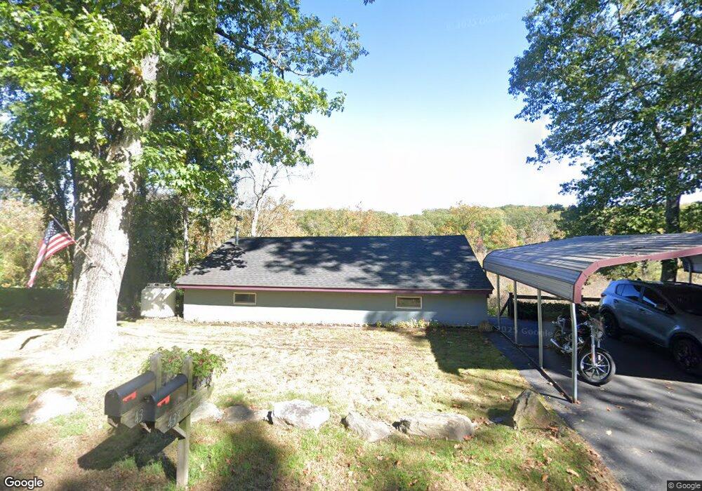 433 Farnum Pike, Smithfield, RI 02917 - photo 1