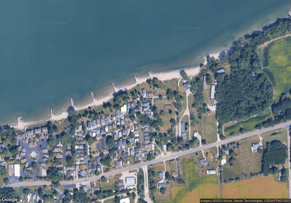 912 East Dr, Huron, OH 44839 - photo 1