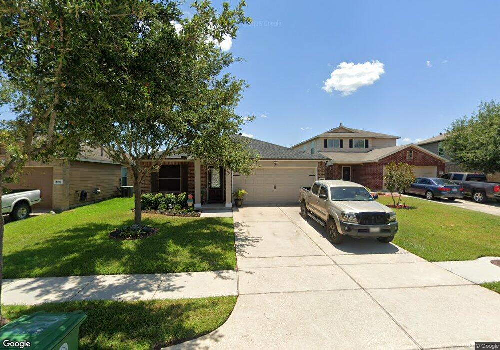 8718 Spurflower Path Ln, Houston, TX 77075 - photo 1