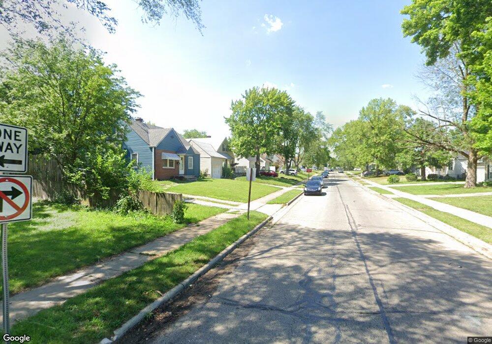 3285 Dresden St, Columbus, OH 43224 - photo 1