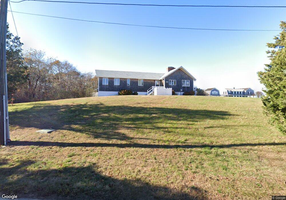 142 Munroe Ave, Oak Bluffs, MA 02557 - photo 1