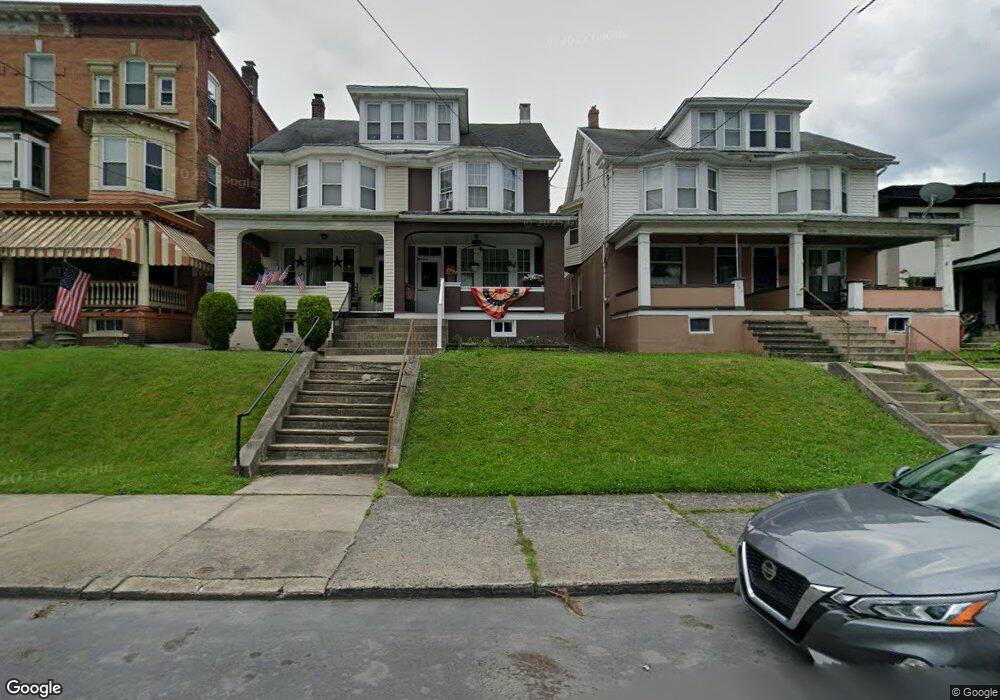 642 E Broad St, Tamaqua, PA 18252 - photo 1