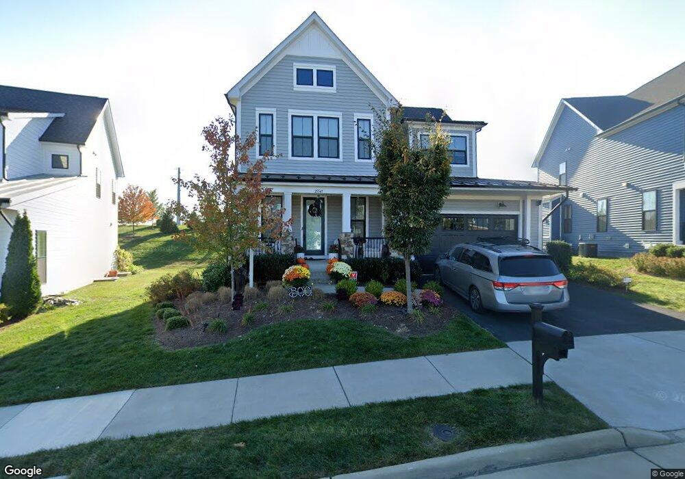 25547 Woodbine Farm Dr, Chantilly, VA 20152 - photo 1